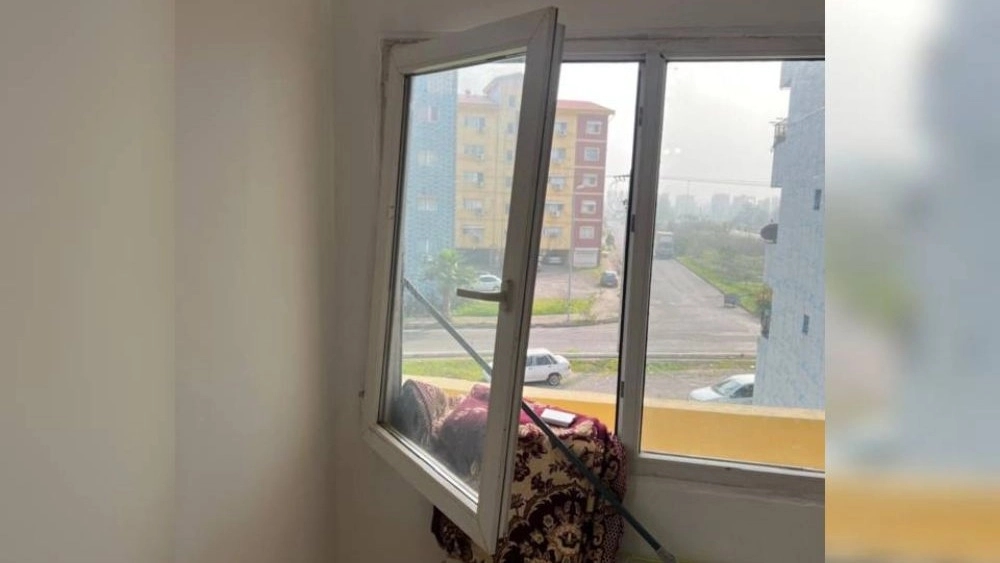 تعمیر کار پنجره دوجداره یو پی وی سی upvc در رشت تعمیر کار پنجره دوجداره یو پی وی سی upvc در رشت